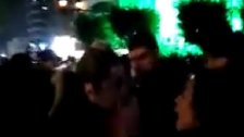 بالفيديو/ اشكال بين مراسلة الجديد راشيل كرم ومواطنة من الطريق الجديدة: مش شايليتك من ارضك!