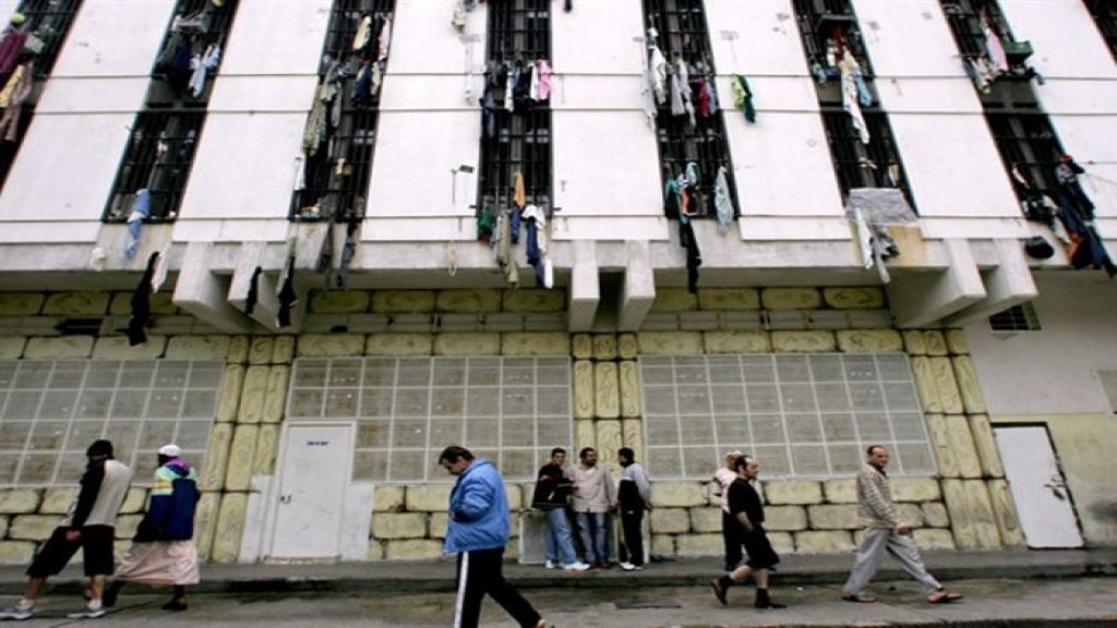 بالأرقام/ سجون لبنان... إكتظاظ يتجاوز الـ141 في المئة حيث يجب ألّا تتجاوز الـ3960 سجيناً بينما هي اليوم 6966 سجيناً!