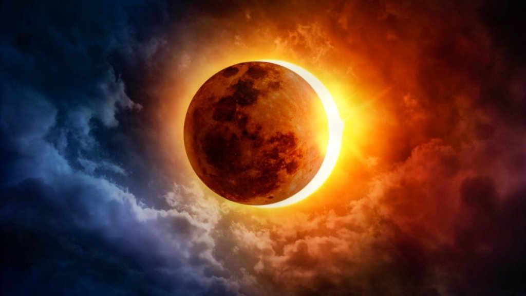 غداً الخميس...دول عربية على موعد مع كسوف "حلقة النار"