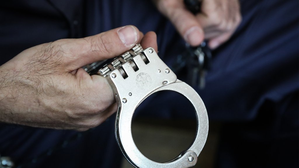 الوكالة الوطنية: فرار موقوف سوري بجرم مخدرات من مستشفى الهراوي في المعلقة والبحث جارٍ عنه لإعادة توقيفه