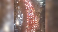 زحمة سير خانقة في شوارع العاصمة بيروت..المواطنون عالقون في سياراتهم لساعات وناشدوا تسهيل مرورهم لوجود مرضى في السيارات