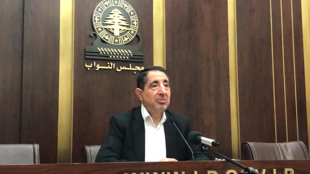 حسين الحاج حسن: العقود مع شركتي الخلوي انتهت في 31 كانون الأول 2019.. يفترض أن يتم التسليم والتسلم خلال 60 يوما من تاريخ انتهاء العقد ولا تمديد