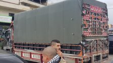 عدد من ناشطي الحراك أوقفوا على مستديرة ببنين - العبدة شاحنة نقل محملة بالبندورة المهربة وسلموها لقوى الأمن 