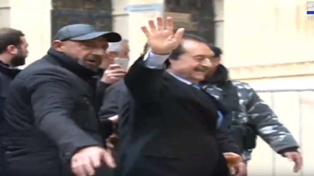 النائب سليم سعادة يصل الى مجلس النواب بعد خروجه من المستشفى 