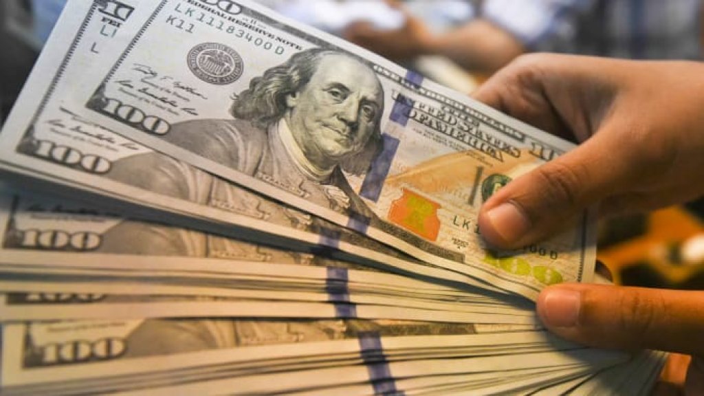 ارتفاع قياسي...الدولار وصل إلى 2700 ليرة لبنانية واحتجاجات في الشارع
