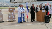 وزارة الصحة تتسلّم مساعدات طبية من فرنسا لمواجهة "كورونا" في مطار بيروت