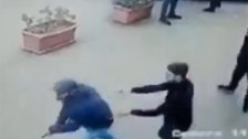 بعد إجراءات تخفيف أوقات زيارة المرضى في دار الشفاء في طرابلس...مواطن أطلق النار باتجاه أحد عناصر أمن المستشفى لعدم السماح له بزيارة مريض خارج الوقت المحدد! 