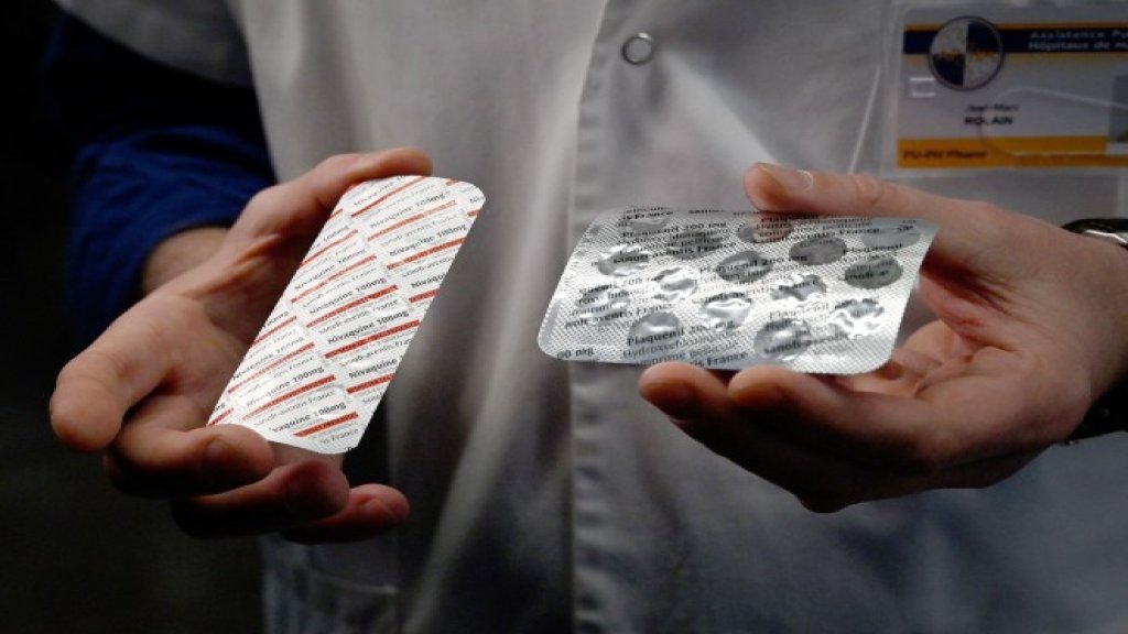 صيدلاني يكشف تفاصيل عن الـhydroxycholoroquine وينبه: لا دليل على إمكانية إستخدامه كوقاية من كورونا ونوصي الأهل بعدم التهافت لشرائه لخطورة عوارضه الجانبية