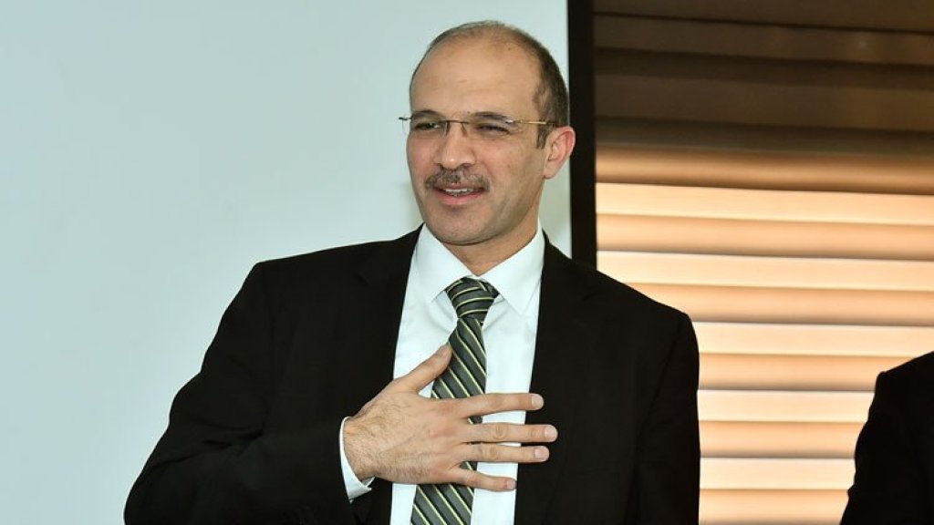 حسن: لن نسمح بالاستثمار بصحة المواطن..عزل بعض المناطق التي لا تلتزم بالتعبئة العامة أصبح أمراً يجب البت به