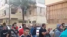 مسيرة احتجاجية جابت شوارع صيدا "بدنا ناكل بدنا نعيش ما بدنا حجر صحي"!