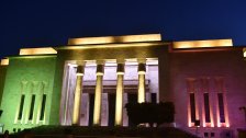 لبنان يتضامن مع إيطاليا في ظل محنة فيروس كورونا، عبر إضاءة واجهة المتحف الوطني بألوان العلم الإيطالي