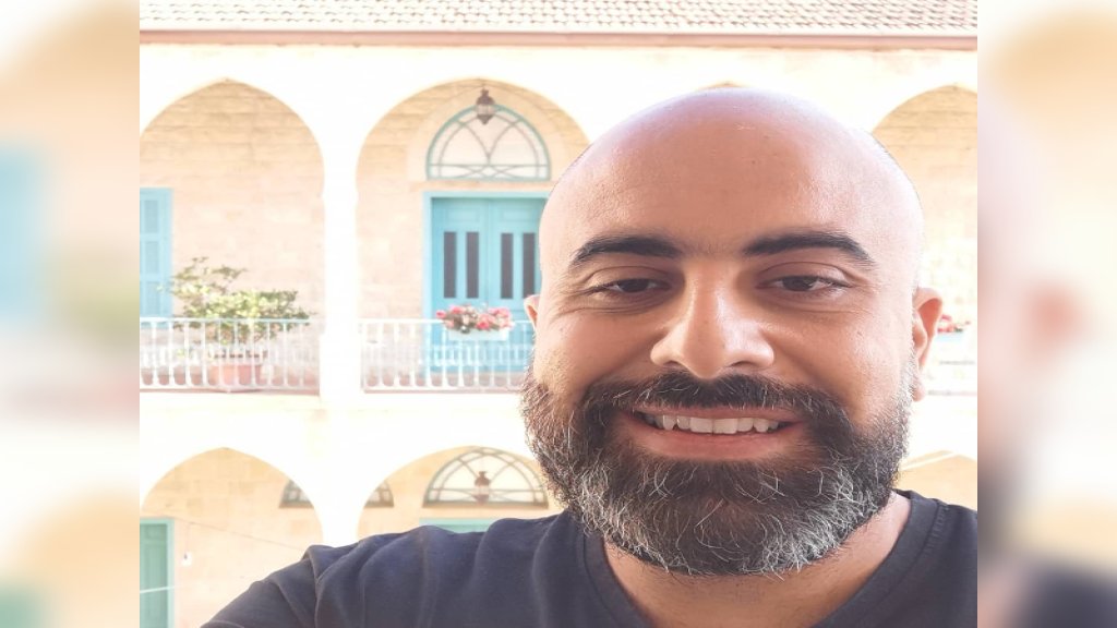 هشام حداد عن إقالة رياض سلامة: "العاجز هوي خي الفاسد وتنيناتن لازم يستقيلو"