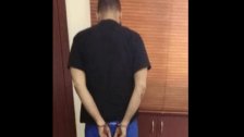 سرق أكثر من 10 محال تجارية في جبل لبنان والجنوب... فوقع في قبضة "المعلومات"