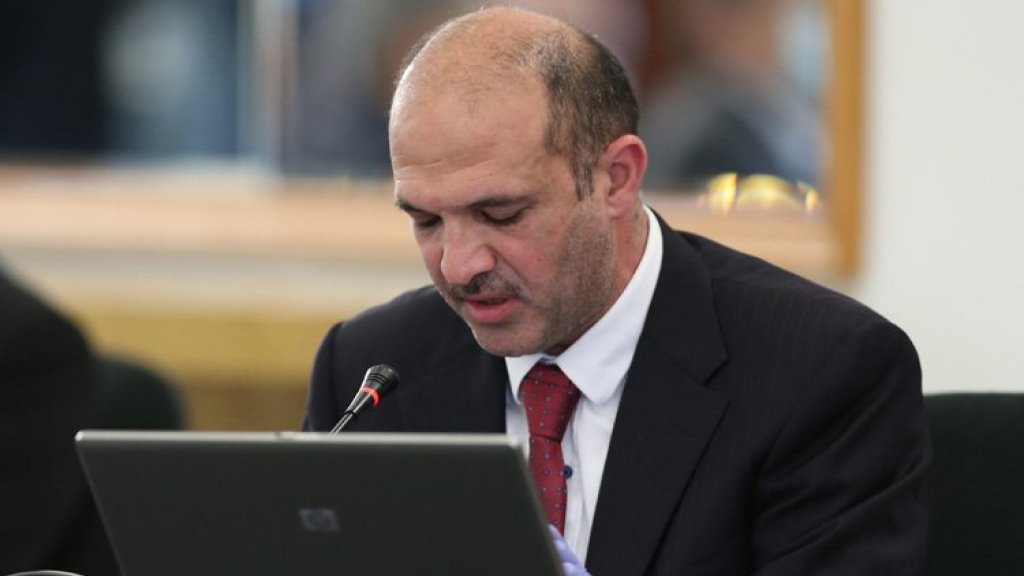 وزير الصحة لـ"النهار": نعتمد نموذج مناعة القطيع الناعم ولا يمكن أن يبقى البلد مقفلاً