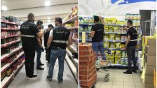 بالصور/ جولة لعناصر أمن الدولة على المحلات والسوبر ماركت في صيدا وصور للتأكد من الأسعار وجودة البضائع