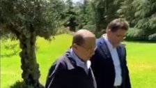 بالفيديو/  الإطلالة الأولى للرئيس عون في بعبدا بعد الإشاعات التي طالت صحته خلال اليومين الماضيين
