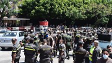 عناصر الدفاع المدني اقفلوا الطريق في الصيفي والمدينة الرياضية وطلبوا مقابلة وزير الداخلية