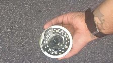 بالصور/ محتجون عملوا على تكسير كاميرات مراقبة أمام مكتب ميقاتي على طريق المعرض