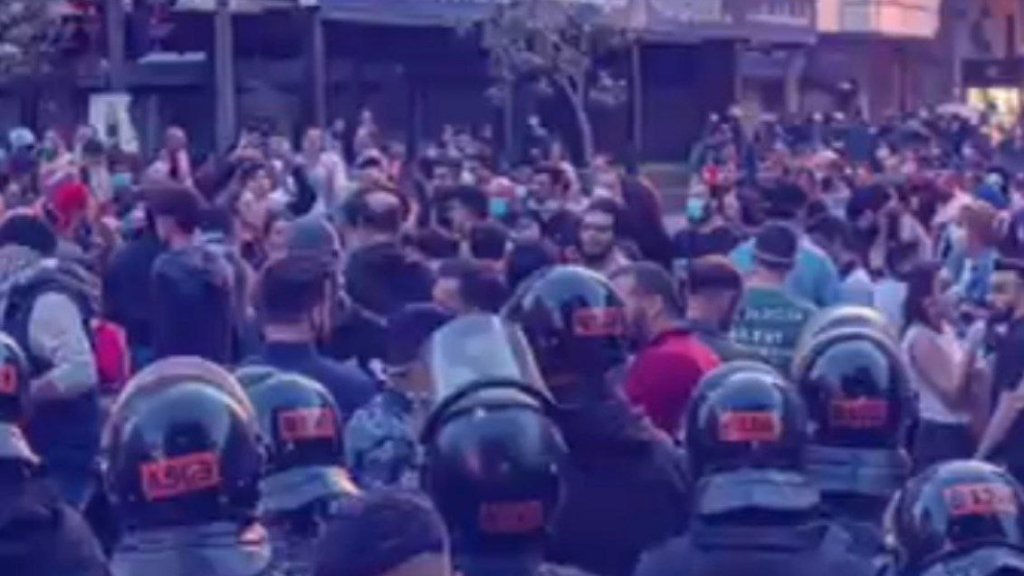  لبنان يتفكك: هجرة جماعية عبر البحار.. واسوأ خدمة انترنت ستصبح في لبنان وهذا هو المشهد الذي ينتظرنا