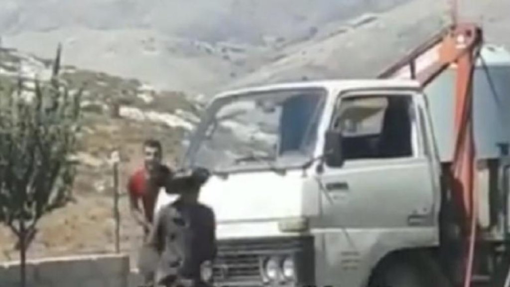 والدة الطفل السوري الذي تعرض للاغتصاب في البقاع تكشف تفاصيل جديدة: "يا ويلهم من الله لماذا كل هذا الإجرام بحق طفل يصرخ ويبكي" وقاضي التحقيق: الفيديو جريمة موصوفة والمجرمون سينالون عقابهم