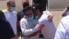 بالفيديو/ لحظة وصول قاسم تاج الدين إلى مطار بيروت الدولي