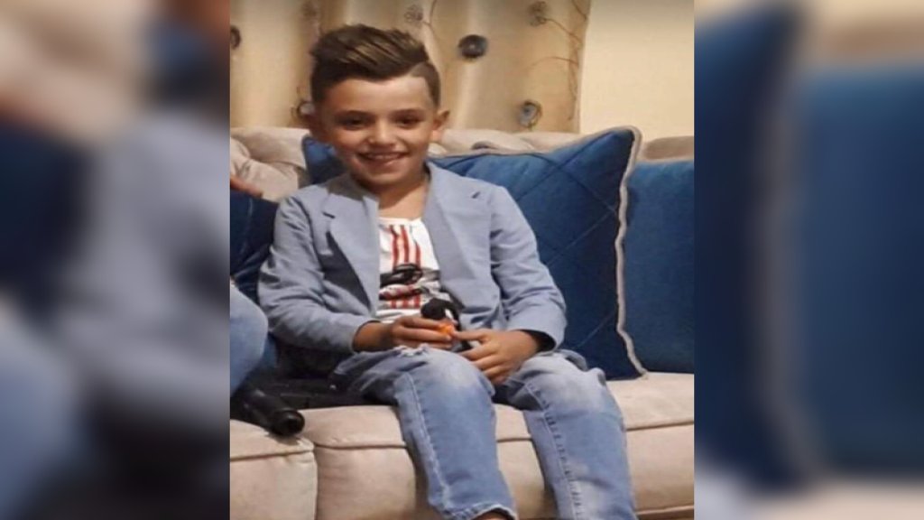 الهرمل شيعت الطفل علي نعمة ابن الـ6 سنوات الذي قضى ليل أمس نتيجة إصابته بطلقات من سلاح حربي خلال خلاف عائلي