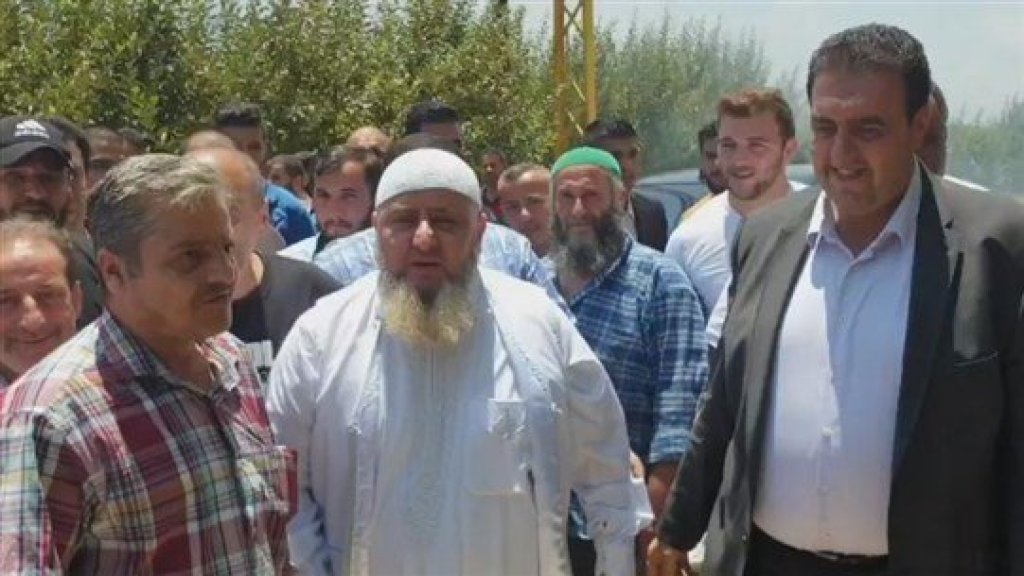 بالفيديو/   النائب وليد البعريني في حفل زفاف: إطلاق نار بالهواء احتفالاً وما من مسافة تباعد