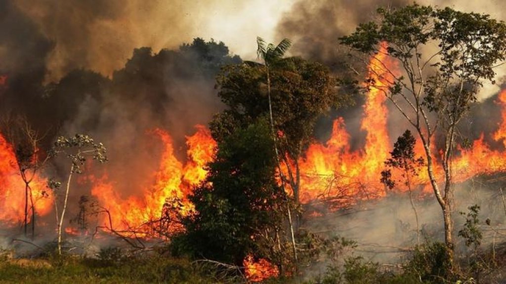 مصلحة الأبحاث تحذر من الحرائق: موجة حرّ قويّة تضرب لبنان بدءاً من يوم السبت ومن المتوقّع أن تتجاوز درجات الحرارة الـ 40 درجة 