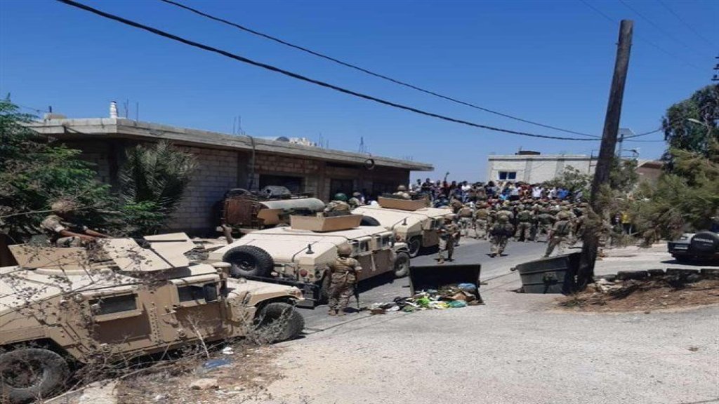  الجيش يوضح تفاصيل إشكال وادي خالد: إصابة 10 عسكريين ووفاة شخص في الإشكال الذي وقع على خلفية تهريب مواشي