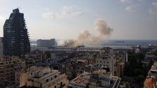 بالفيديو/ اندلاع حريق كبير في منطقة مرفأ بيروت لم تعرف اسبابه بعد