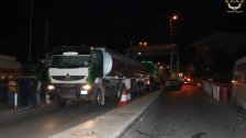 بالصور/ الجيش: شاحنات عراقية محمّلة بزيت الغاز وصلت الى لبنان عبر الحدود البريّة