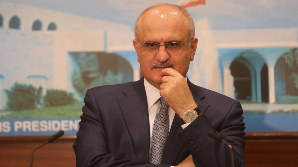 بعد كلام الرئيس عون عن "المقاولين ودفع الخوّات"...علي حسن خليل يرد: فلتسمِّ هؤلاء ولمن دفعوا علّهم يتحدثون عن الحقائب المحولة إلى بعبدا وقصرها