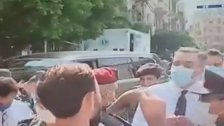 بالفيديو/ مواطنة من الجميزة للرئيس المكلف مصطفى اديب: انت انتخبوك المجرمين..مش معترفين فيك