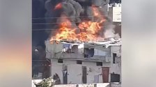 بالفيديو/ حريق شب بمنازل وخيم في منطقة العاقبية - البيسارية