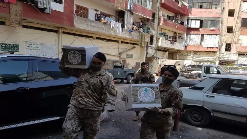 الجيش: وزيع حوالى2000 حصة غذائية في مناطق جبل محسن وباب التبانة والبداوي والمنكوبين في الشمال