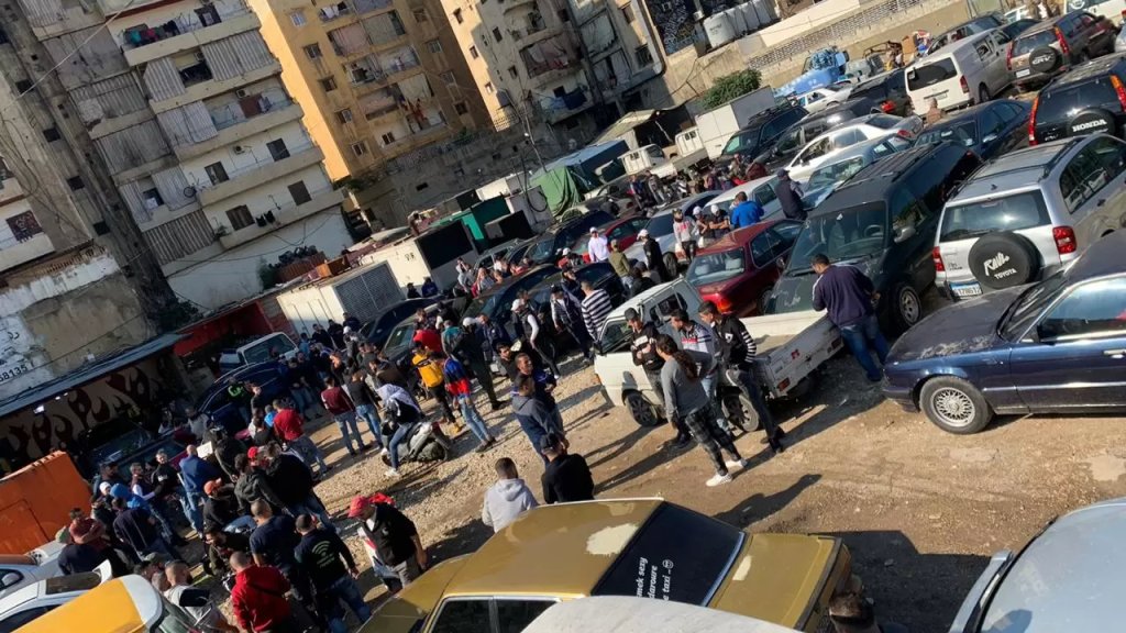 تظاهرة في طرابلس رفضاً للإقفال العام