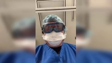 بالفيديو/ طبيب أميركي يناشد...هذا ما يراه مصاب الكورونا في آخر لحظات حياته عند تدهور صحته!