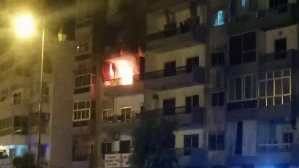 وفاة شخص وجرح اثنين آخرين باندلاع حريق داخل شقة في طرابلس