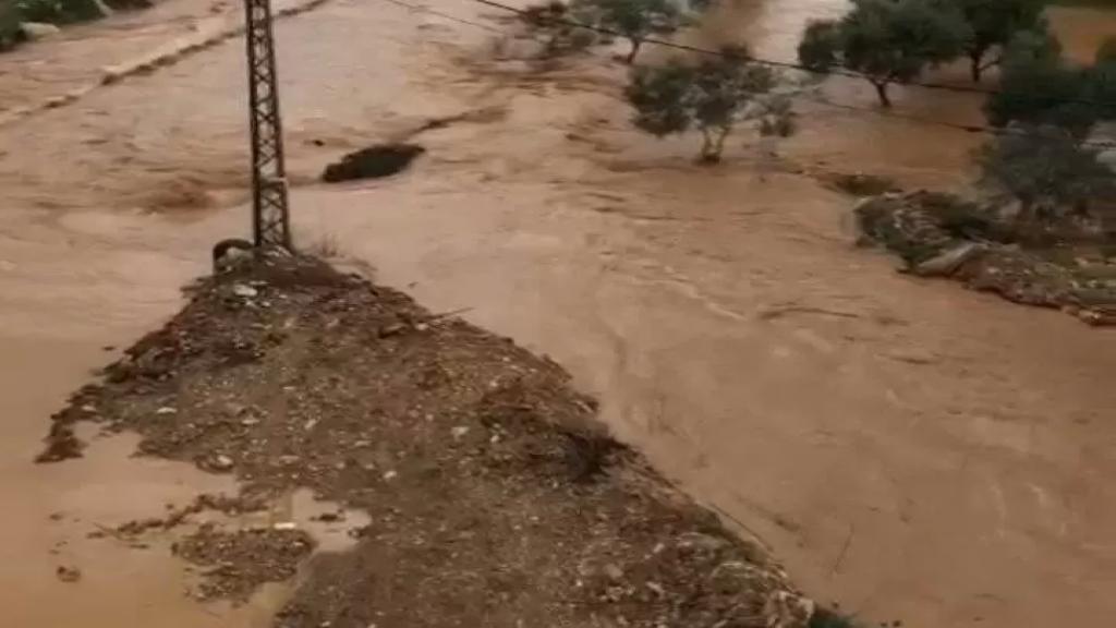 بالفيديو/ تشكل للسيول في عيتا الشعب جراء الأمطار الغزيرة