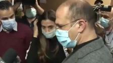 فيديو لمداهمة وزير الصحة من مستودع في الحمرا بعد معلومات عن احتوائه على مستلزمات طبية مدعومة