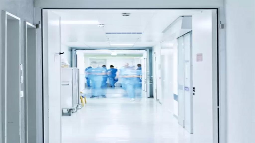 نقابة أصحاب المستشفيات: تحميل المستشفيات عمولة 5% شهريًا من قيمة أجور الموظفين أشبه بالخوّة