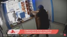 بالفيديو/ لص يسطو على شاب لبناني في محله في البرازيل والأخير يُرديه "مكوّمًا" برصاصتين على الرصيف!