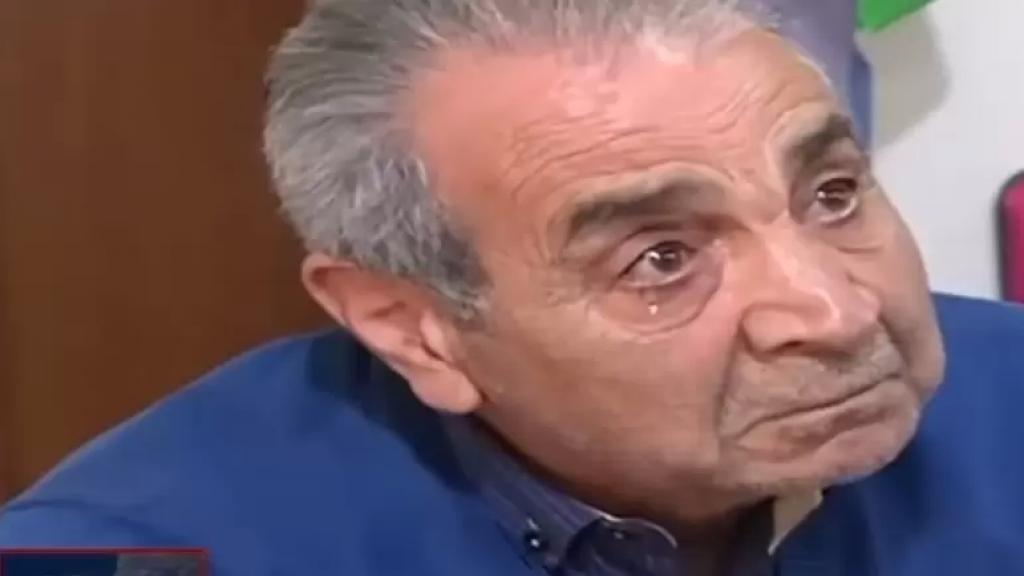 بالفيديو/ لحظة مؤثرة...رجل لبناني يبكي على الهواء: &quot;بدي عيش...جيلنا خلص هلأ المهم انه انتو جيلكن تقدروا تبنوا بلد غير البلد لنحنا دمرناه&quot;