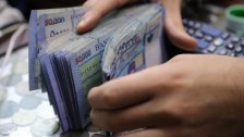 مودعون سحبوا الدولار على سعر الصرف 3900 بكميات كبيرة.. فخّ مالي خطير نصب لهم!