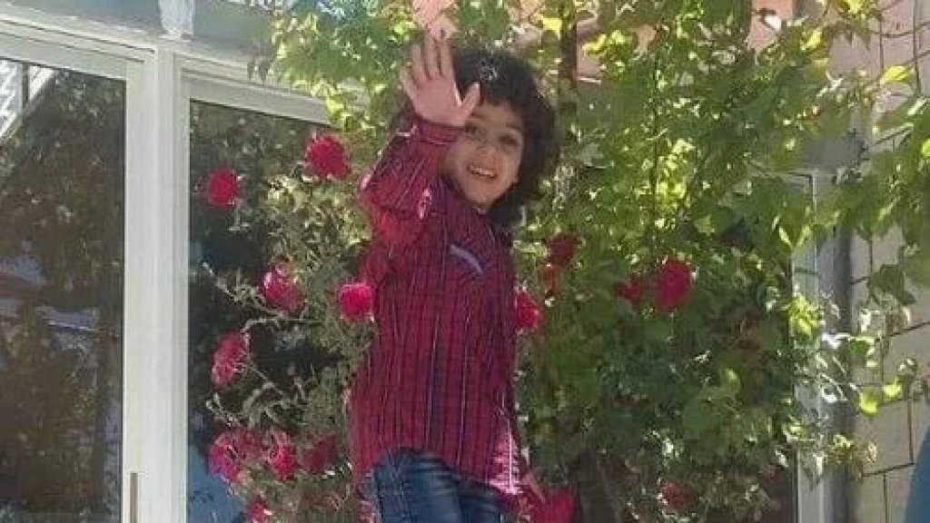 وفاة الطفل علاء رامز الشوفي نتيجة حادث صدم في بلدة المحيدثة