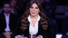 إليسا عن فيديو الوالد الذي يناشد من أجل طفلته التي يكاد ينقطع نفسها بسبب إنقطاع الكهرباء: &quot;ما في ولا مسؤول شايف؟ ولا ببعبدا ولا بمعراب ولا بل الوسط ولا حدا؟؟ طب بس سجلوا موقف بس بس&quot;