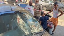 إشكال وإشهار سلاح على خلفية تعبئة وقود في طرابلس وتحطيم زجاج سيارة أحدهم! (لبنان 24)