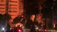 بالفيديو/ توتر في طرابلس.. إشكال بين الجيش ومحتجين حيث أوقفوا 4 صهاريج محروقات وبعضهم أشعل النار في صهريج مازوت