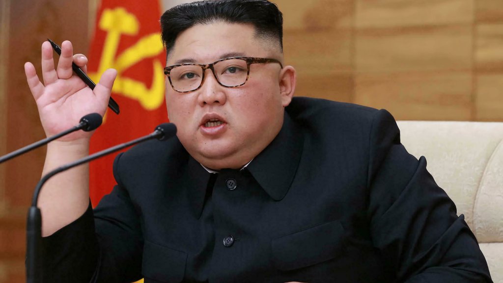 زعيم كوريا الشمالية يأمر مواطنيه بتناول كميات أقل من الطعام: الوضع قد يزداد سوءاً!