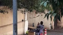 الجيش يوضح المعلومات عن قيام عناصر حزبيين بتنفيذ أشغال تحت الأرض قرب إحدى السفارات في بيروت: العناصر هم عمال لدى شركة اتصالات!